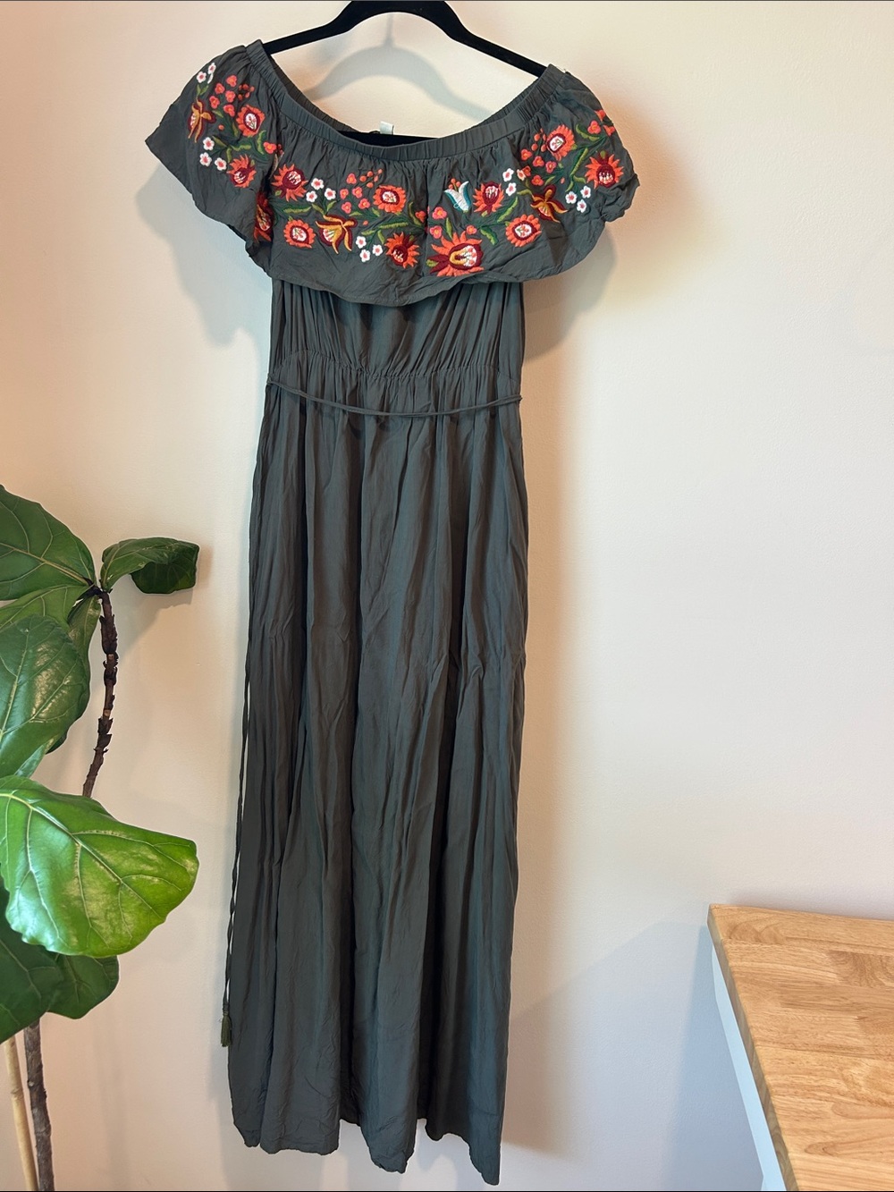 DAVI & DANI Olive Off-Shoulder Maxi Dress with Red Floral Embroidery